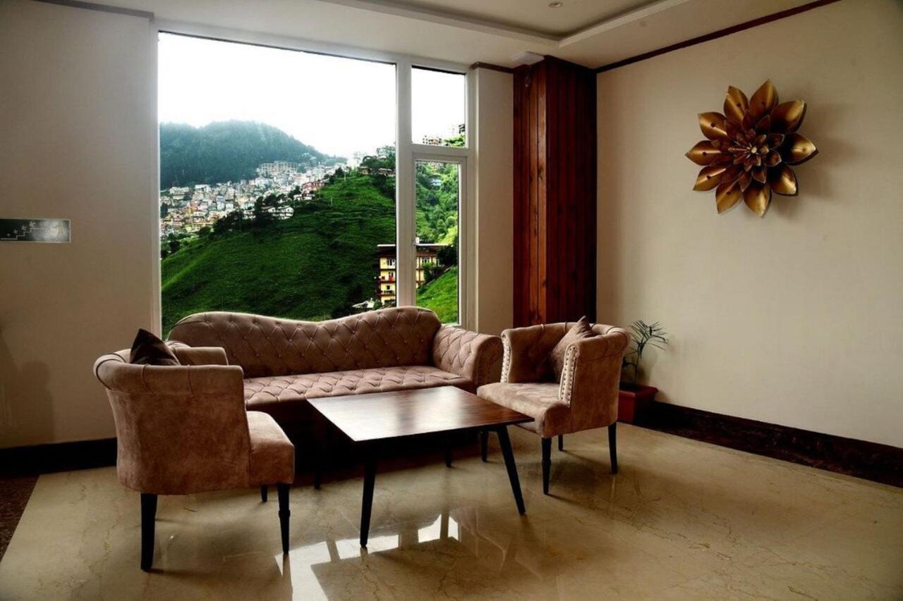 The Orchid Shimla Hotel Eksteriør billede